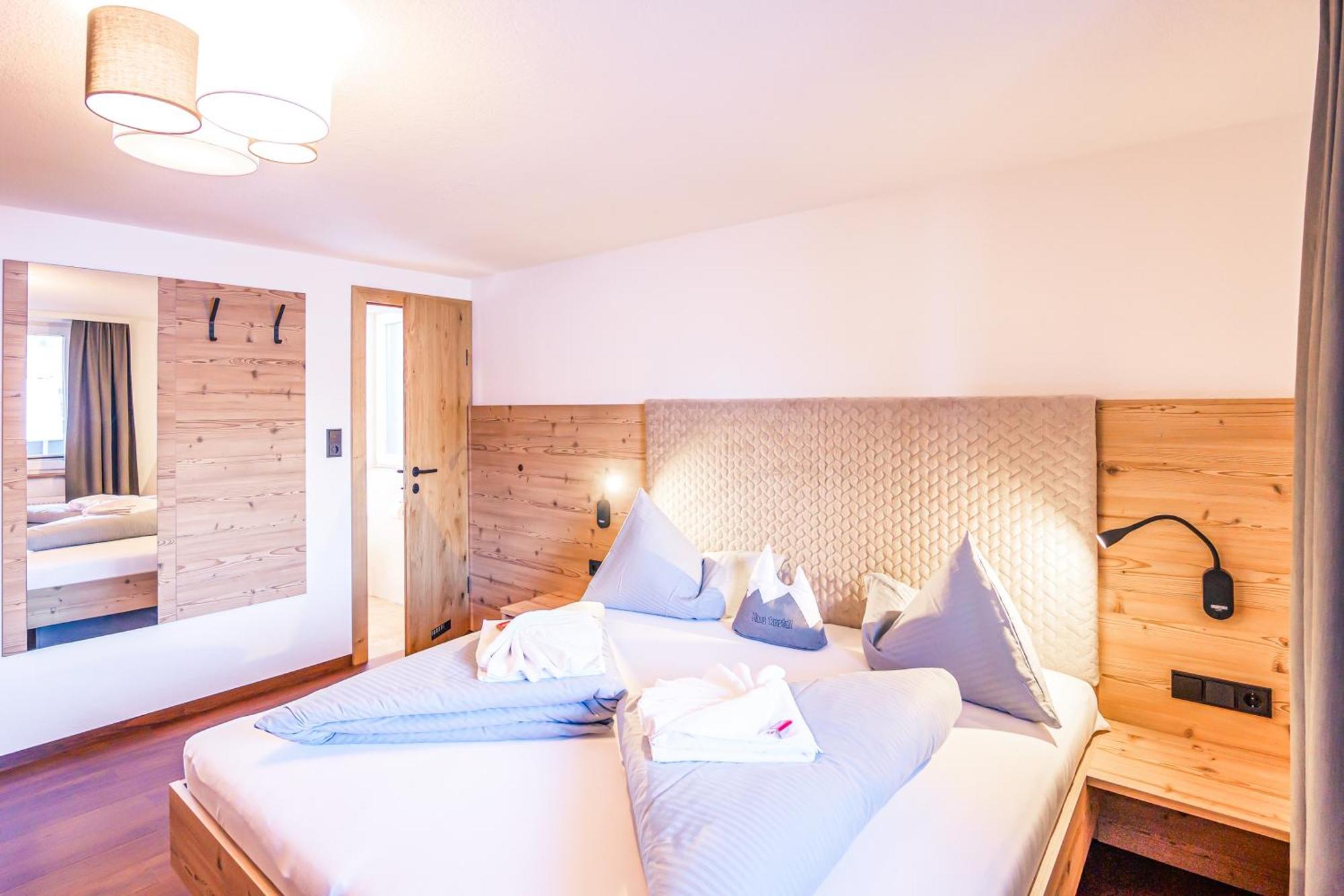 Haus Kristall Apartment *